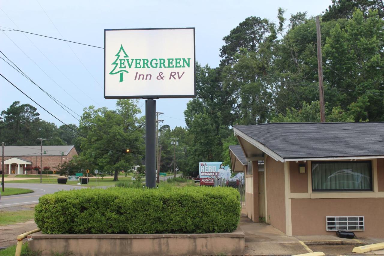 Evergreen Inn And R.V. Winnfield Exterior foto